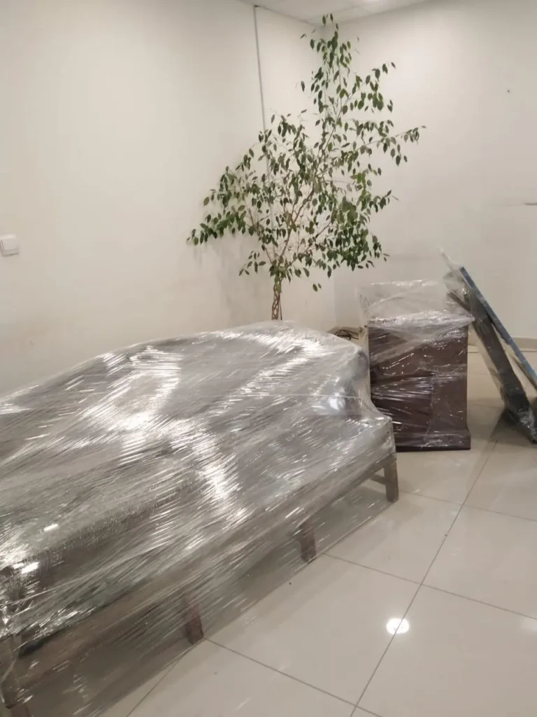 تغليف - افضل شركه نقل عفش حي العارض شمال الرياض