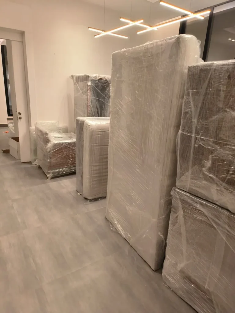 نجار فك وتركيب غرف نوم وسرائر بحي المربع بالرياض